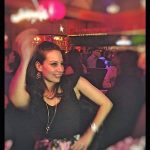 Meet your Posher, Monique